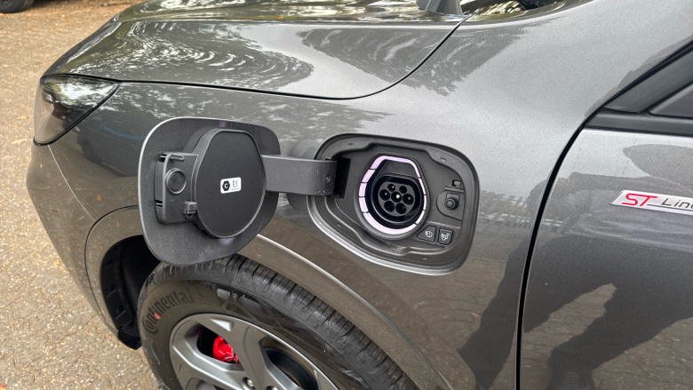 Ford Kuga 2.5 PHEV ST-Line 5dr CVT Estate